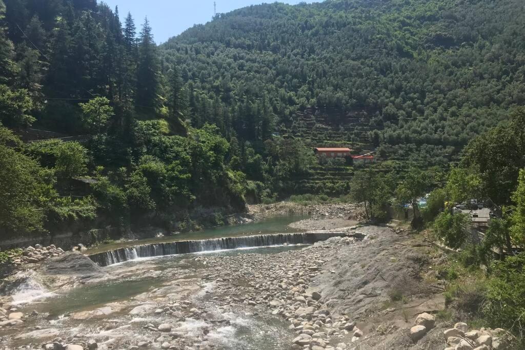 Alloggio U Sportegu Da E Monti A Giaia Vila Badalucco Exterior foto