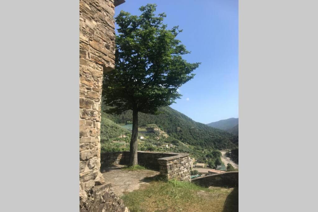 Alloggio U Sportegu Da E Monti A Giaia Vila Badalucco Exterior foto