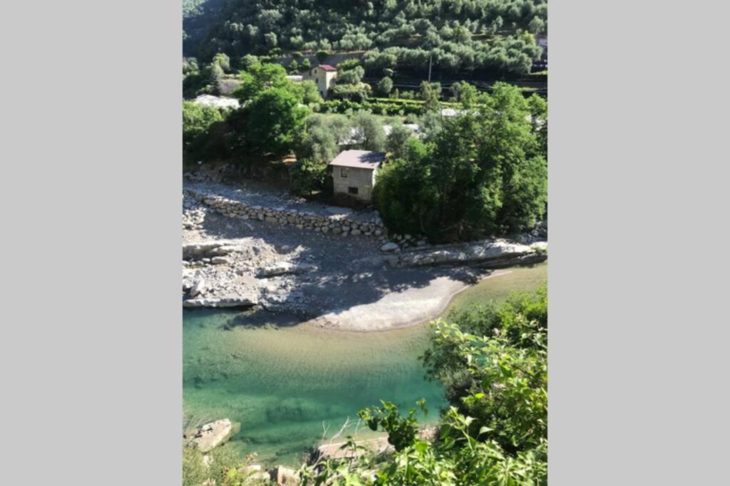 Alloggio U Sportegu Da E Monti A Giaia Vila Badalucco Exterior foto